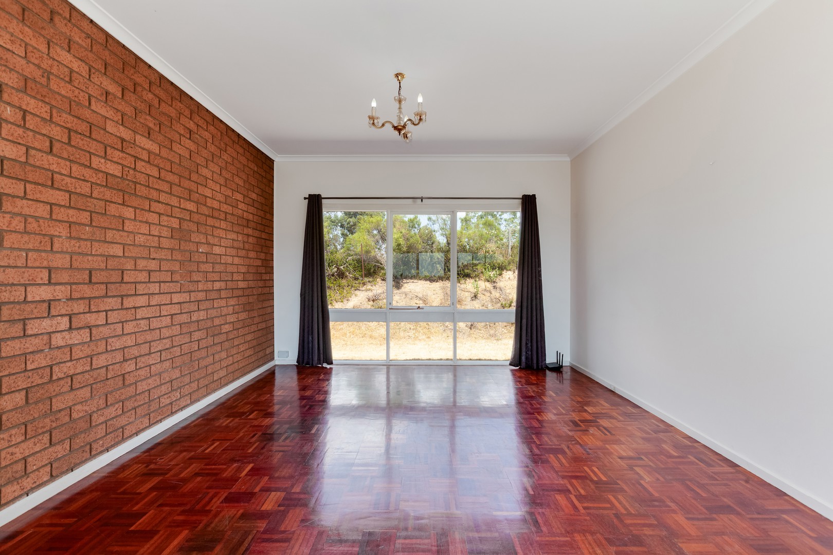 3 Hunts Road, Kilmore, VIC 3764 - Thumbnail 2 - 02/02/2026