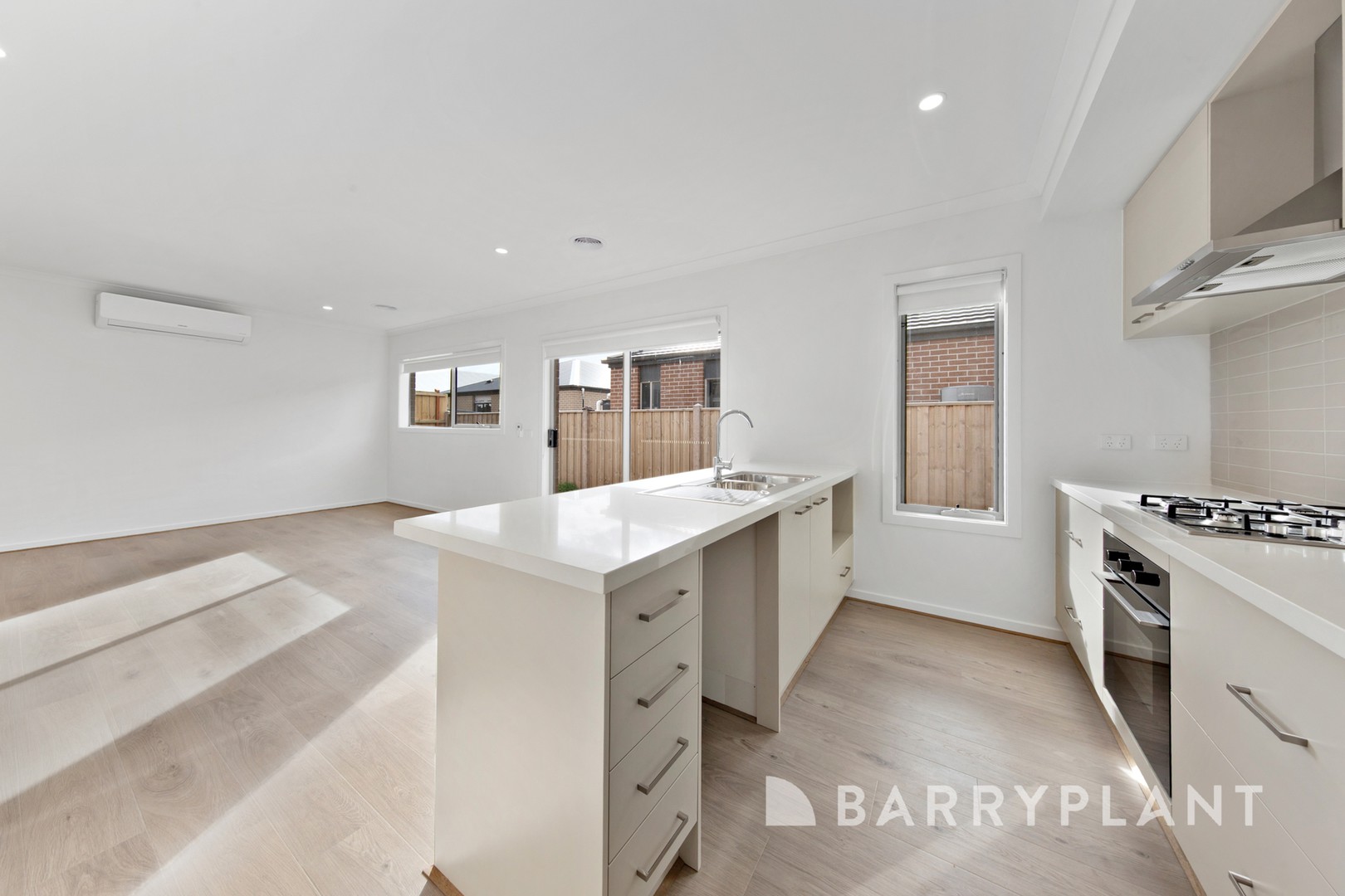 3 Implexa Road, Deanside, VIC 3336, Deanside - Thumbnail 4