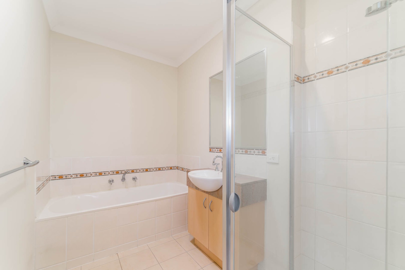 3 Jacaranda Court, Mitcham, VIC 3132, Mitcham - Thumbnail 6