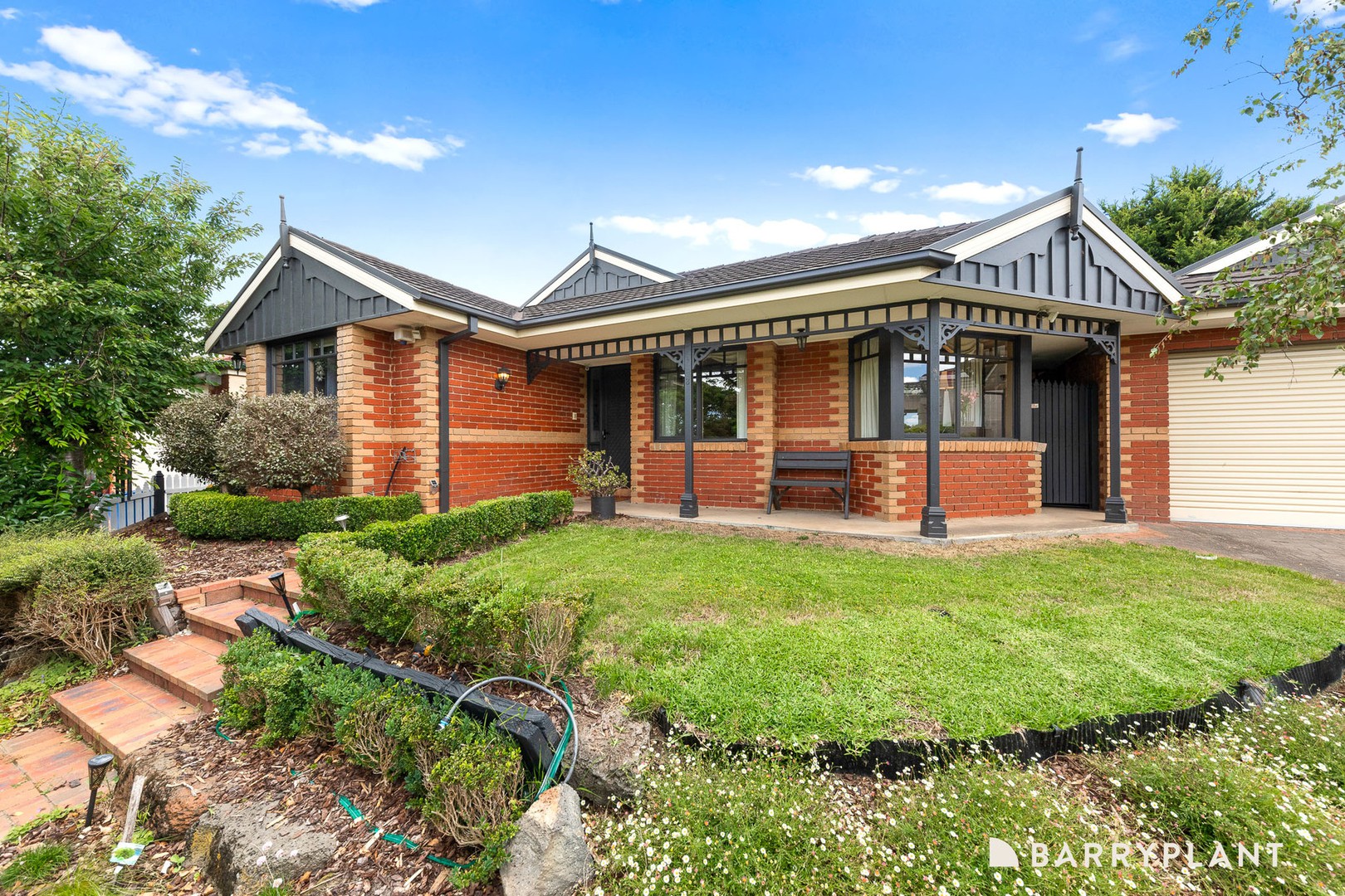 3 Jarryd Crescent, Berwick, VIC 3806, Berwick - Thumbnail 2