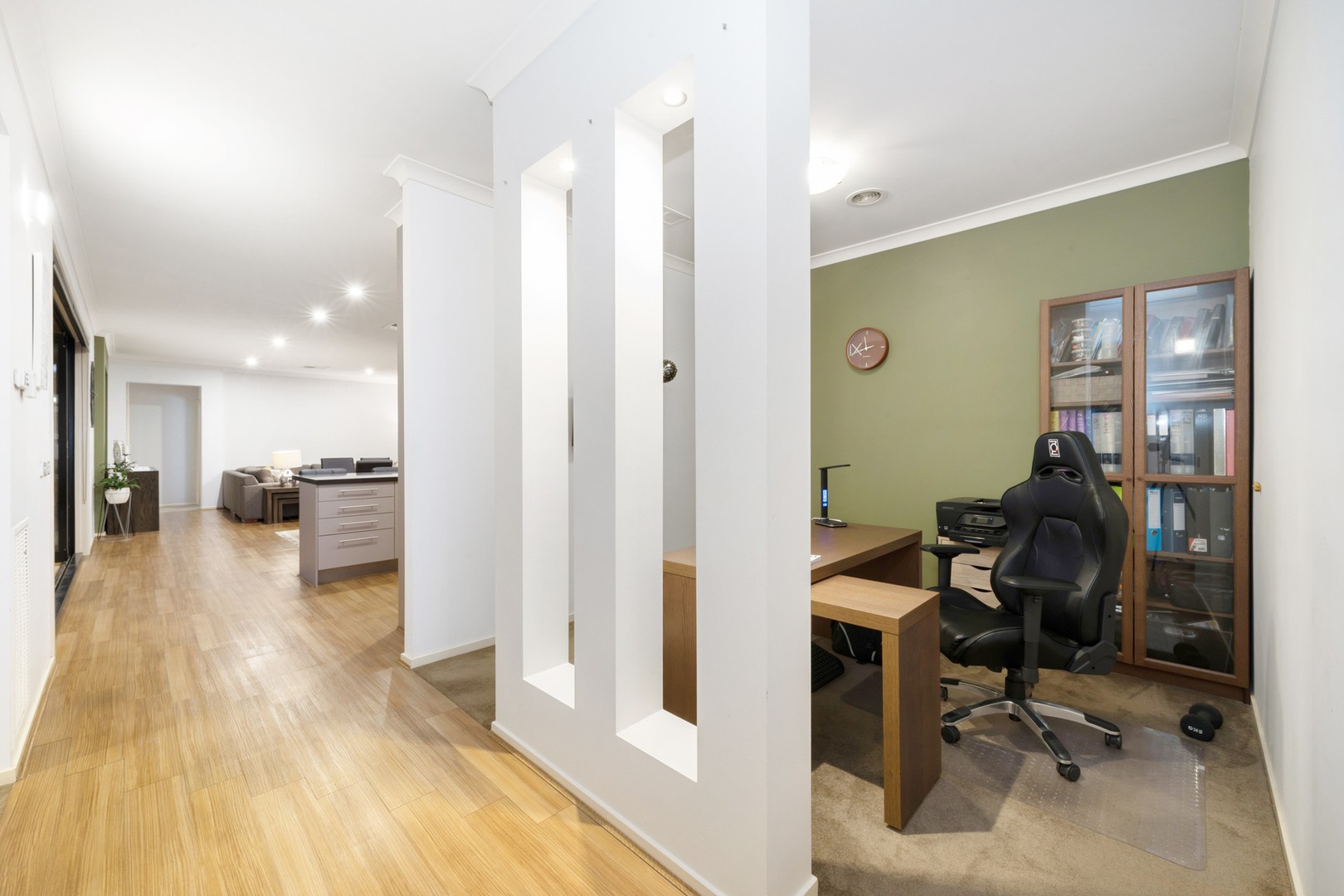 3 Jells Place, Caroline Springs, VIC 3023 - Thumbnail 2 - 02/11/2022