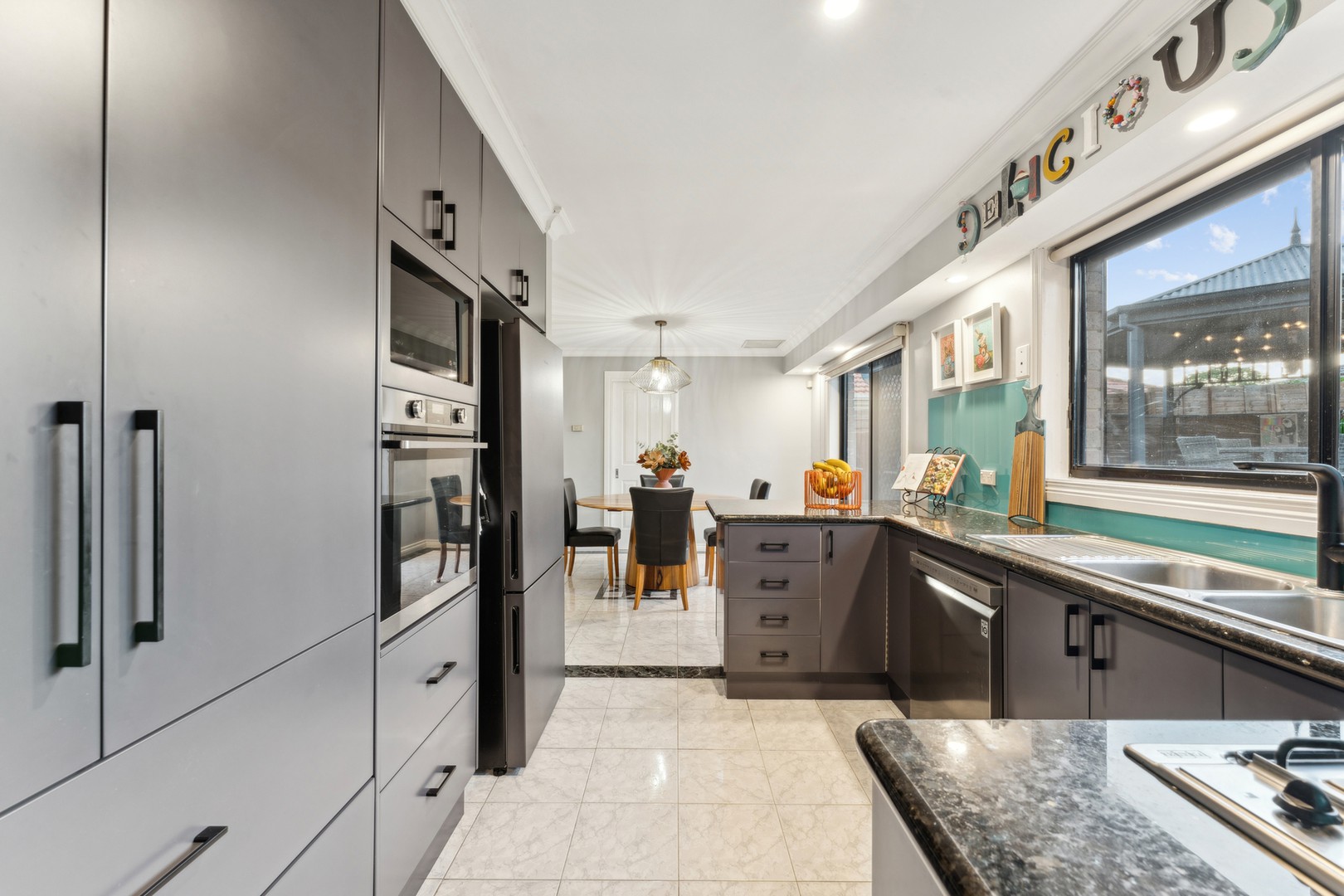 3 Kenswick Drive, Hillside, VIC 3037, Hillside - Thumbnail 5