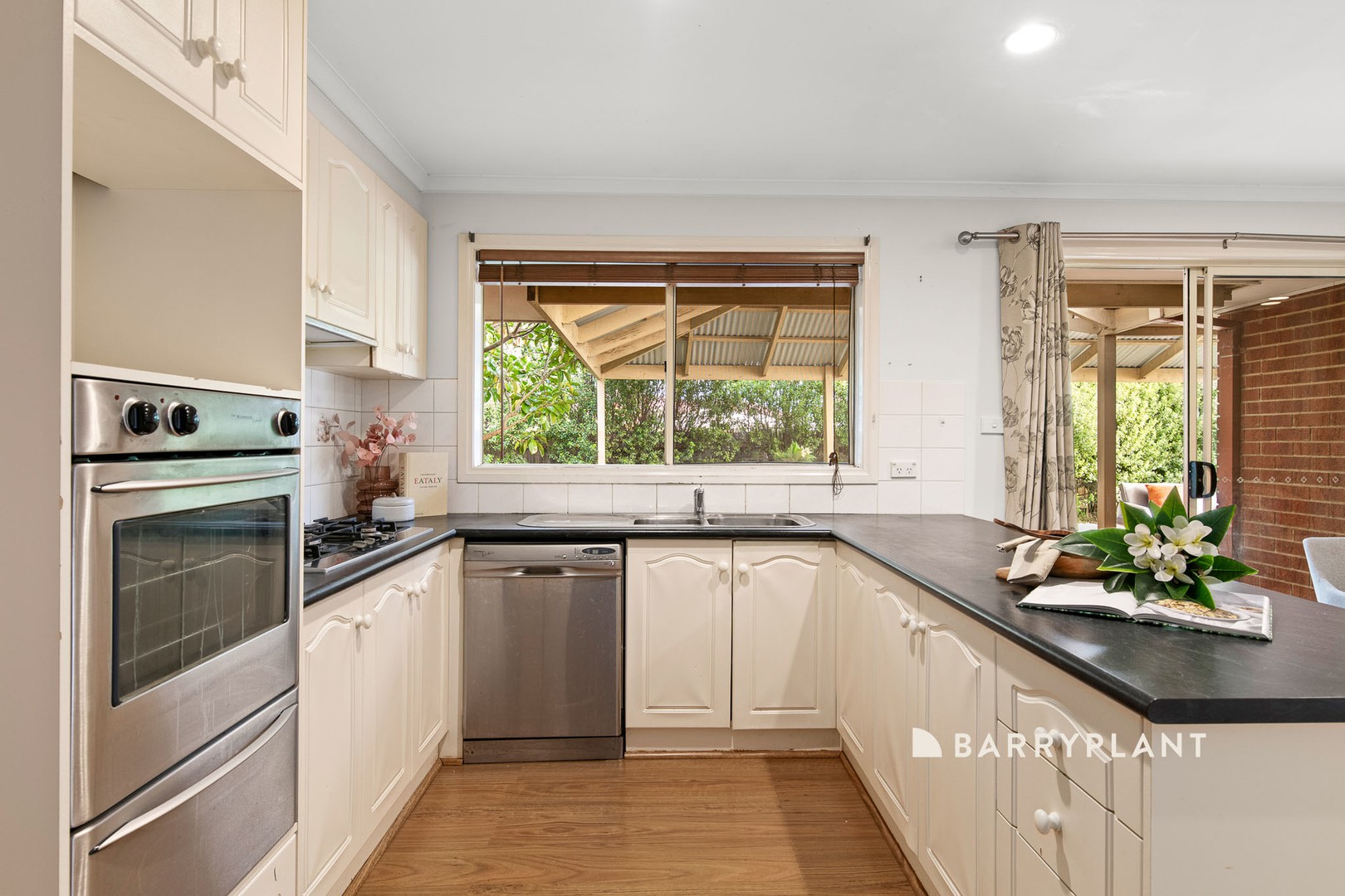 3 Kew Court, Narre Warren, VIC 3805, Narre Warren - Thumbnail 4