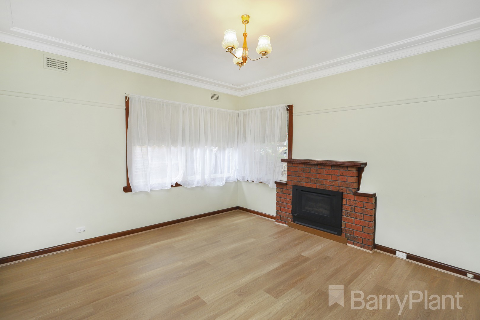 3 Kingaroy Street, Sunshine, VIC 3020, Sunshine - Thumbnail 7
