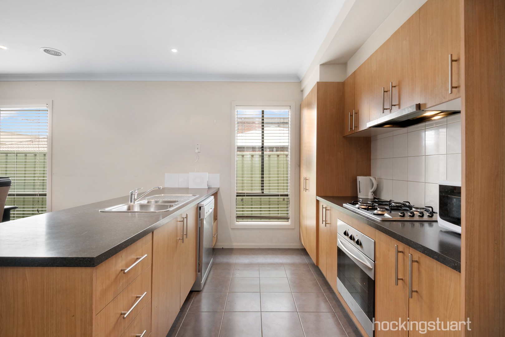 3 Kunuka Circuit, Caroline Springs, VIC 3023, Caroline Springs - Thumbnail 3