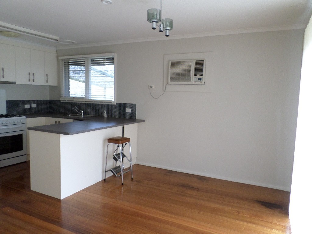 3 Kurrajong Crescent, Melton South, VIC 3338, Melton South - Thumbnail 3