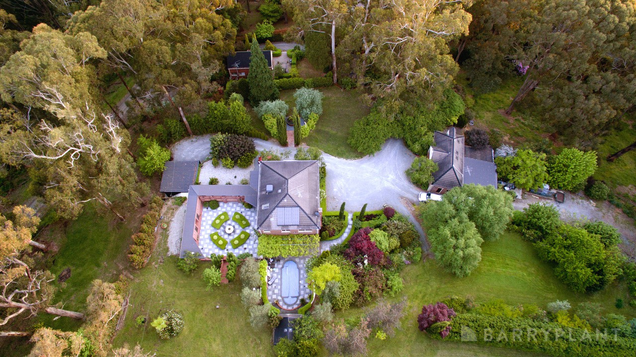 3 Ladd Square, Emerald, VIC 3782 - Thumbnail 2 - 09/05/2025