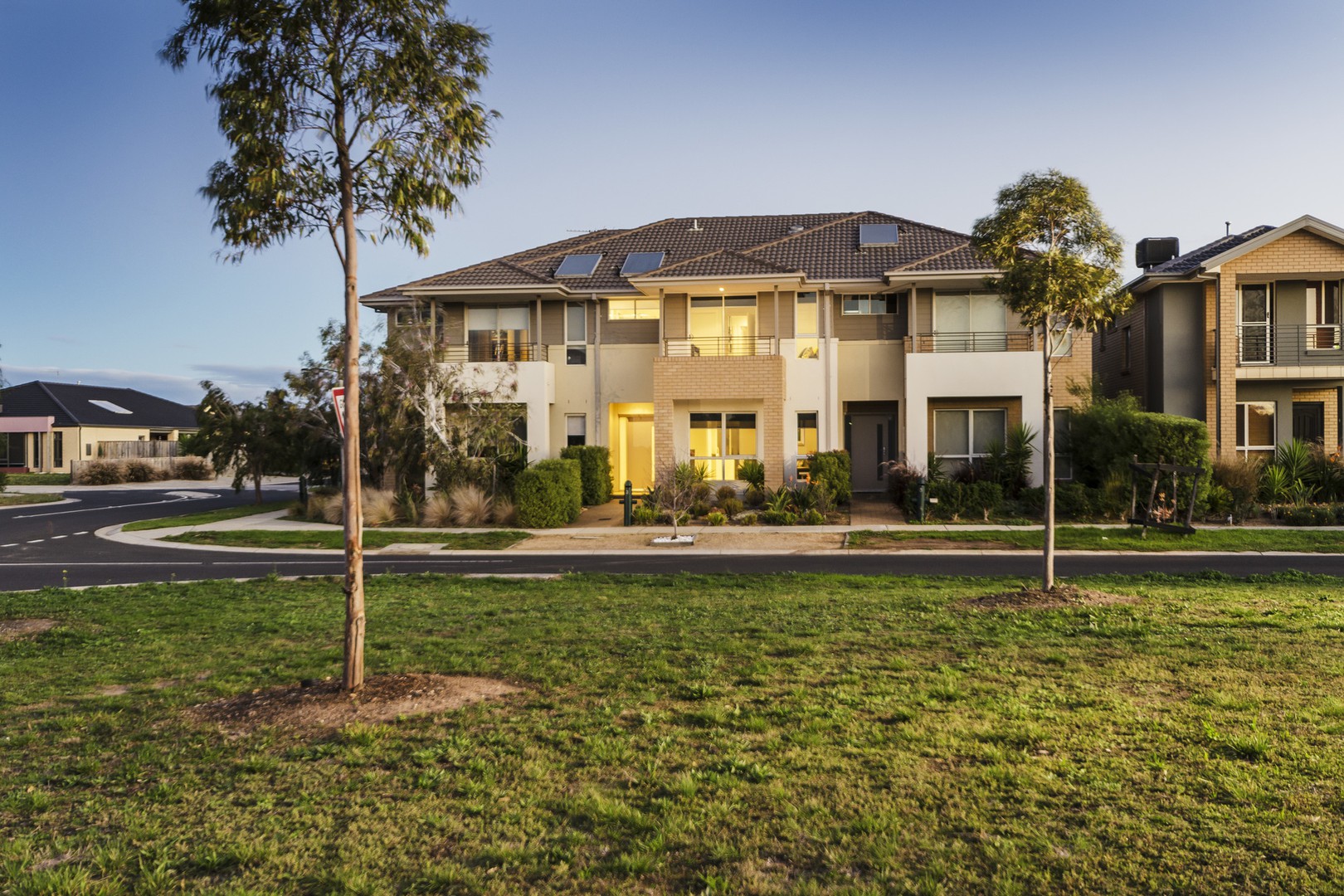 3 Ladybird Crescent, Point Cook, VIC 3030, Point Cook - Thumbnail 2