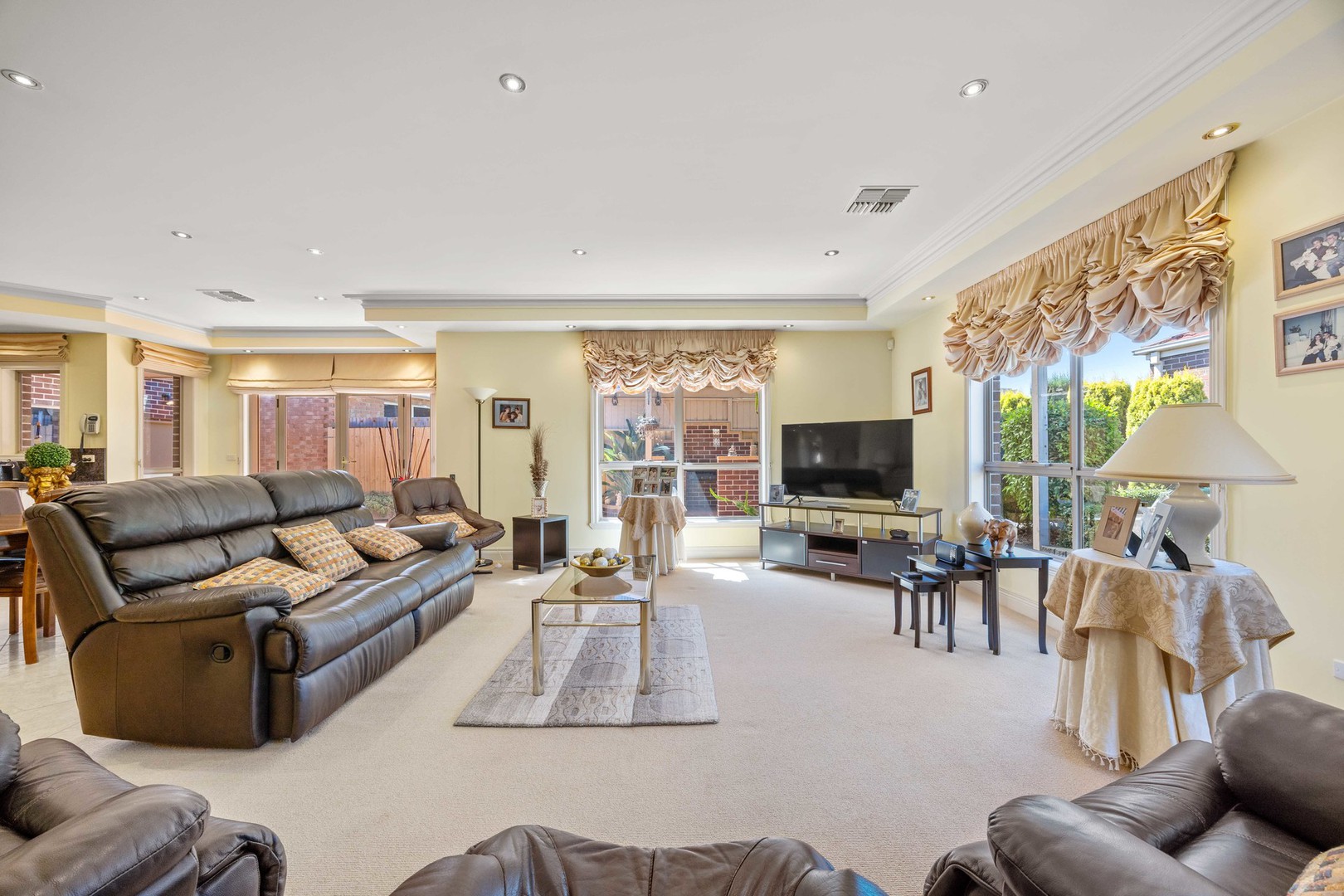 3 Laguna Close, Taylors Lakes, VIC 3038, Keilor Lodge - Thumbnail 3
