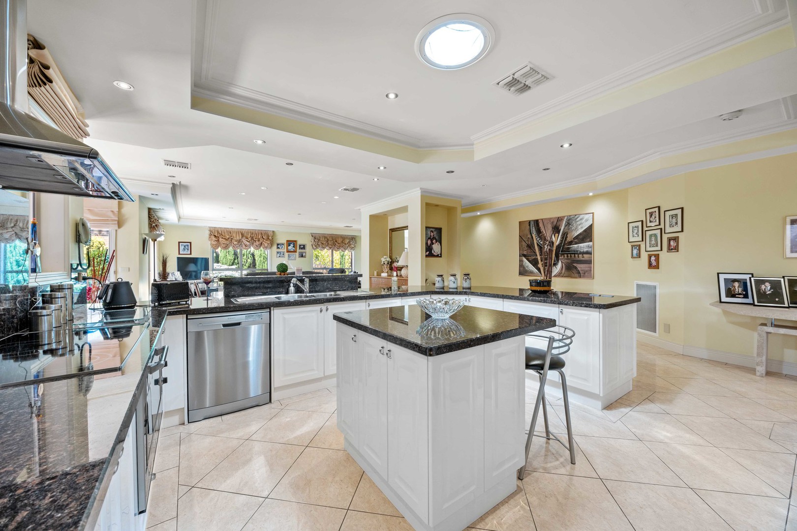 3 Laguna Close, Taylors Lakes, VIC 3038, Keilor Lodge - Thumbnail 6