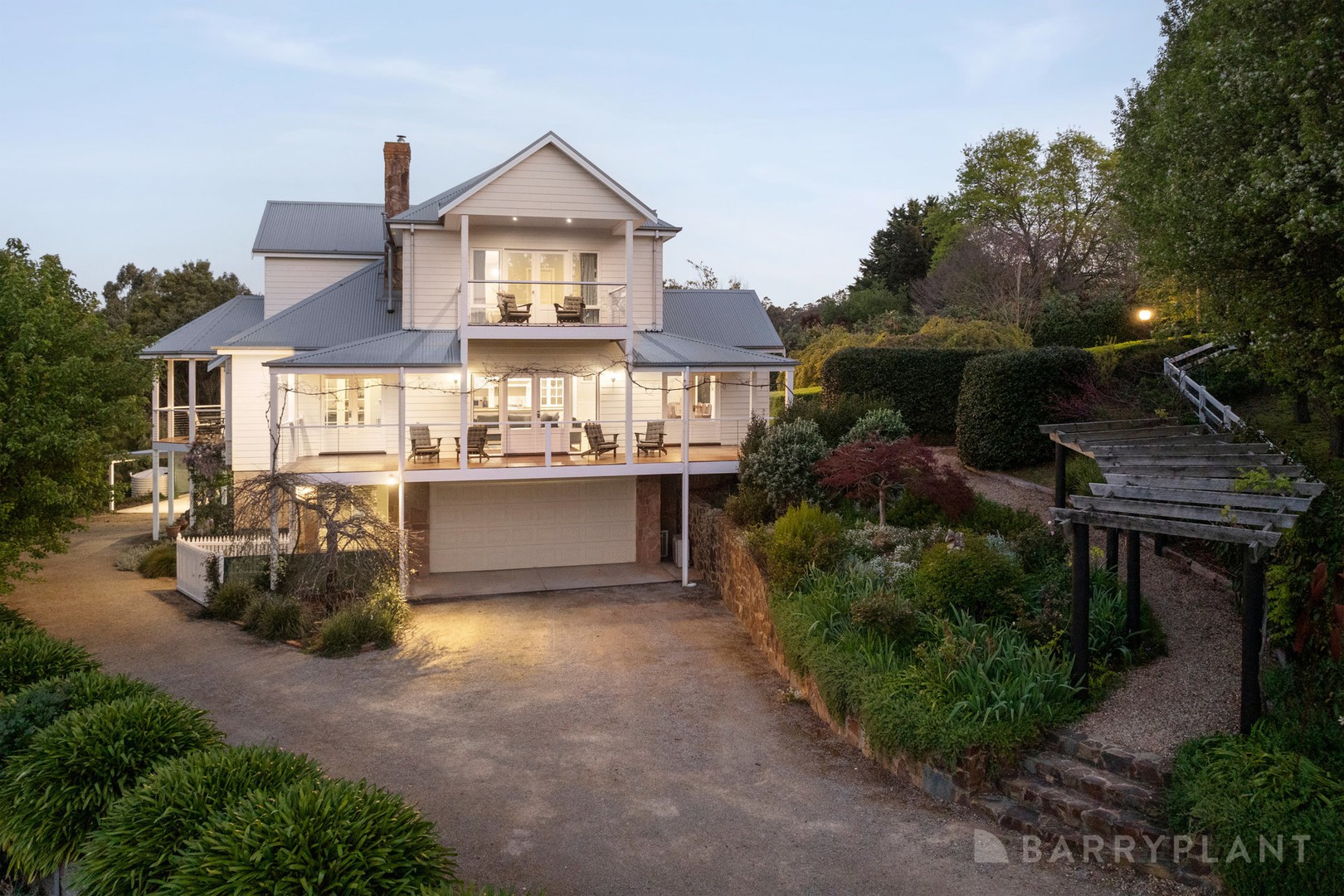 3 Laurel Lane, Emerald, VIC 3782 - Thumbnail 2 - 09/10/2026