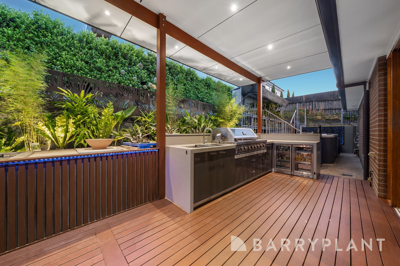 3 Lodge Way, Bundoora, VIC 3083 - Thumbnail 2 - 22/01/2026