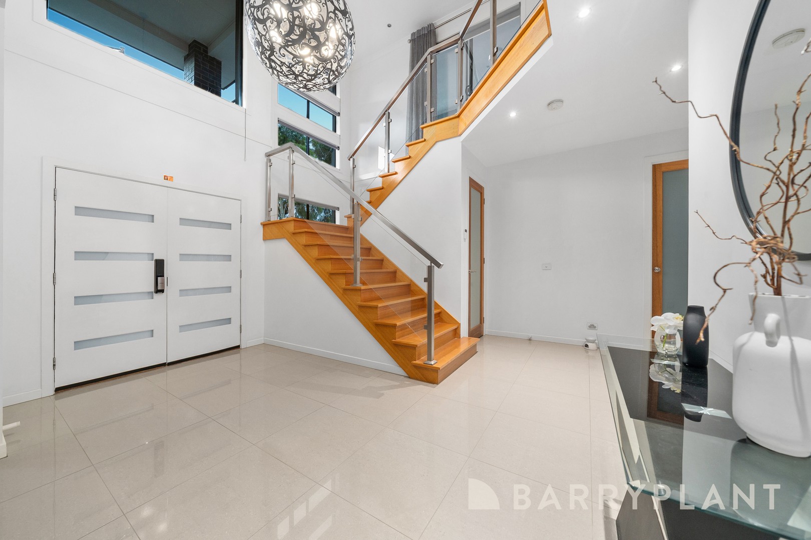 3 Lodge Way, Bundoora, VIC 3083 - Thumbnail 2 - 22/01/2026