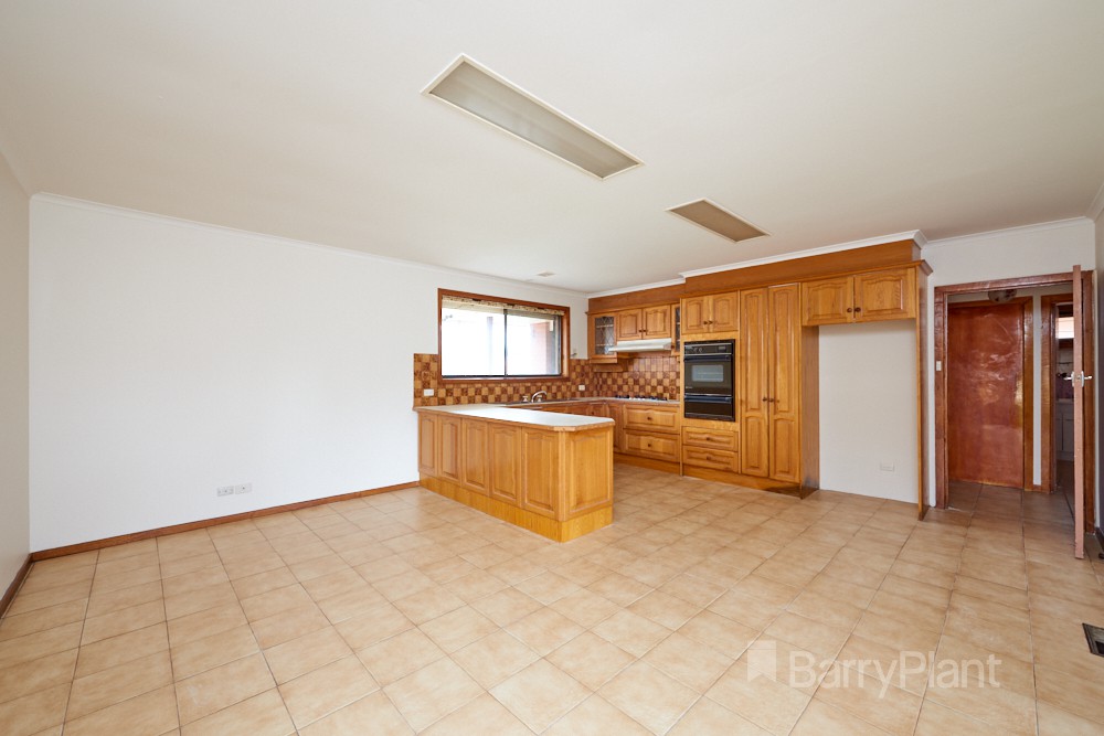3 Loris Street, Springvale South, VIC 3172, Springvale South - Thumbnail 4