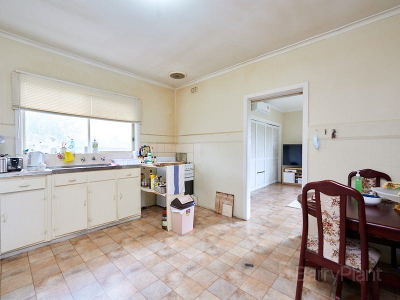 3 Maple Street, Springvale, VIC 3171, Springvale - Thumbnail 4
