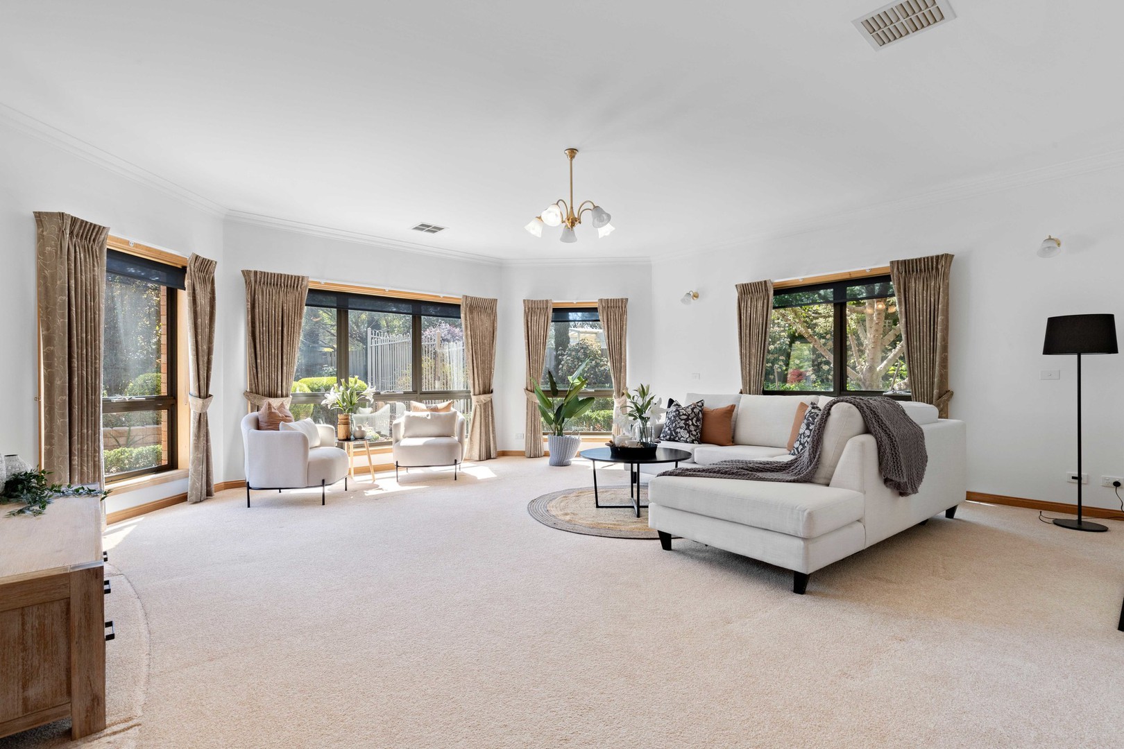 3 Mawson Close, Taylors Lakes, VIC 3038, Taylors Lakes - Thumbnail 4