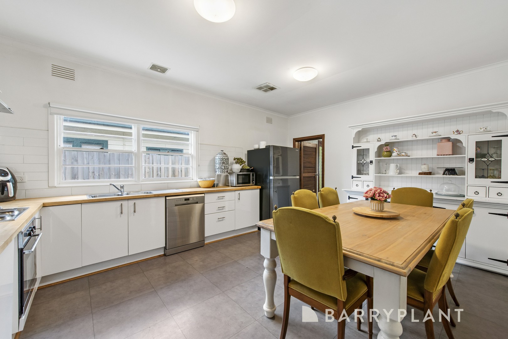 3 Mcdonald Street, Werribee, VIC 3030, Werribee - Thumbnail 6