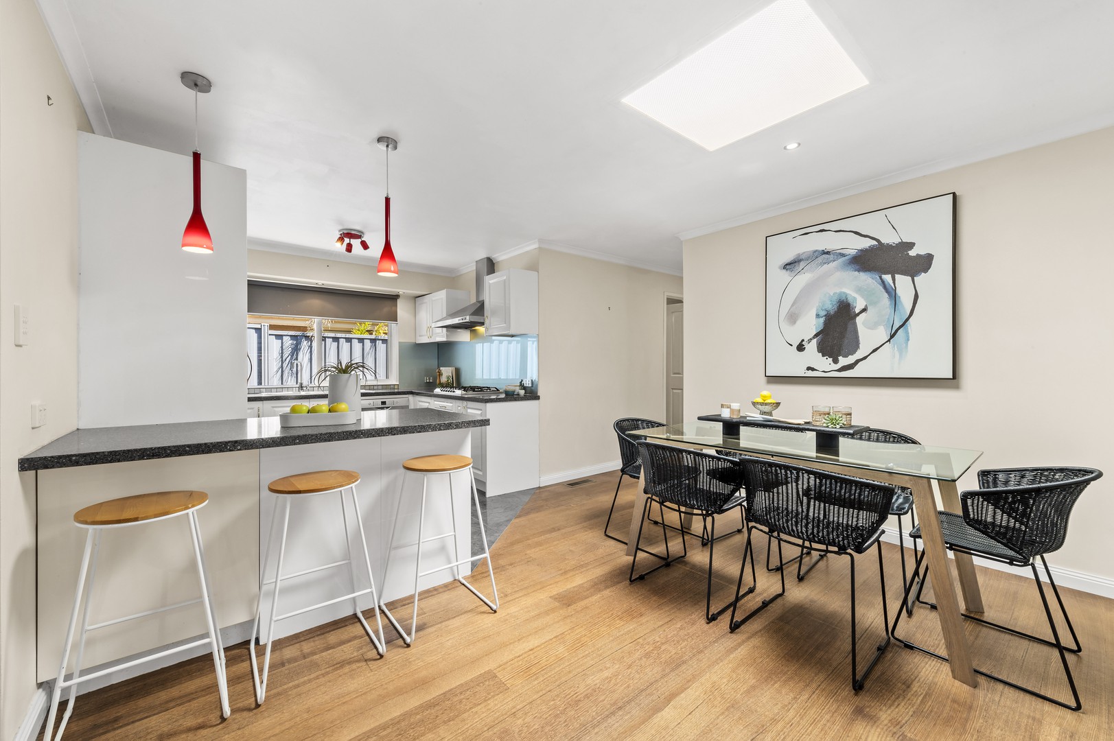 3 Metcalf Crescent, Rowville, VIC 3178, Rowville - Thumbnail 3