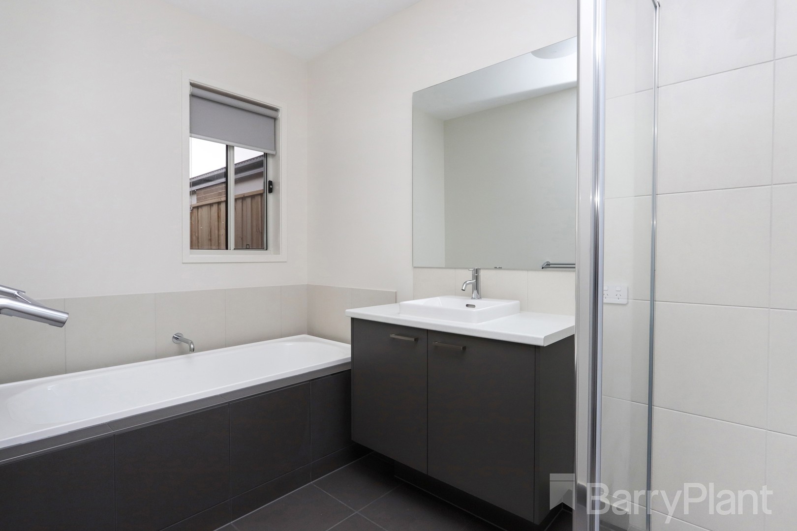3 Miandad Street, Rockbank, VIC 3335, Rockbank - Thumbnail 3