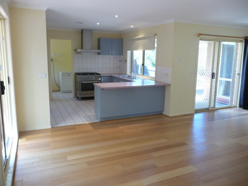 3 Mindara CourtDiamond Creek, VIC 3089  - Leased, Diamond Creek - Thumbnail 3