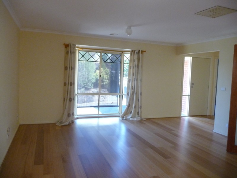 3 Mindara CourtDiamond Creek, VIC 3089  - Leased, Diamond Creek - Thumbnail 5