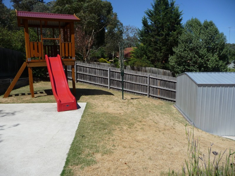 3 Mindara CourtDiamond Creek, VIC 3089  - Leased, Diamond Creek - Thumbnail 8