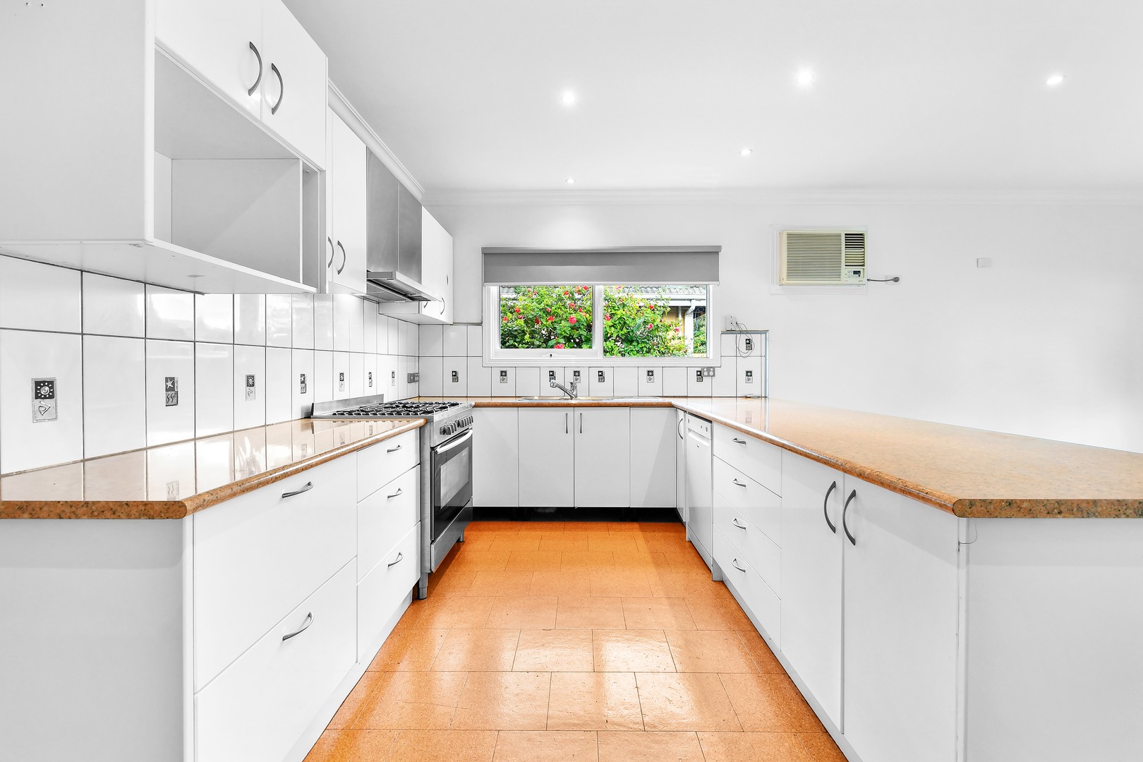 3 Mona Street, Seaford, VIC 3198, Seaford - Thumbnail 5