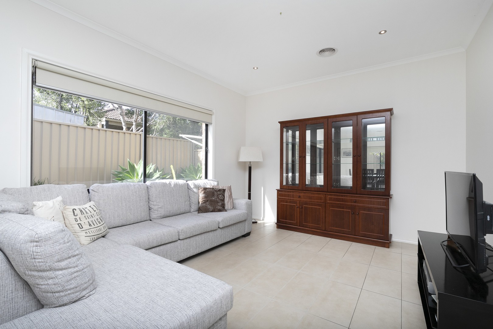 3 Monckton Place, Caroline Springs, VIC 3023, Caroline Springs - Thumbnail 5