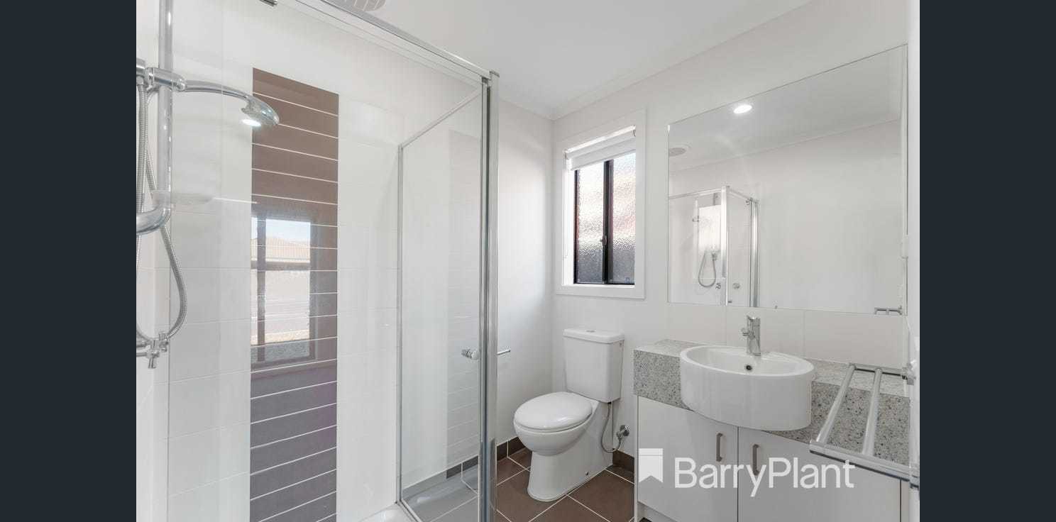 3 Morgan Crescent, Werribee, VIC 3030, Werribee - Thumbnail 2