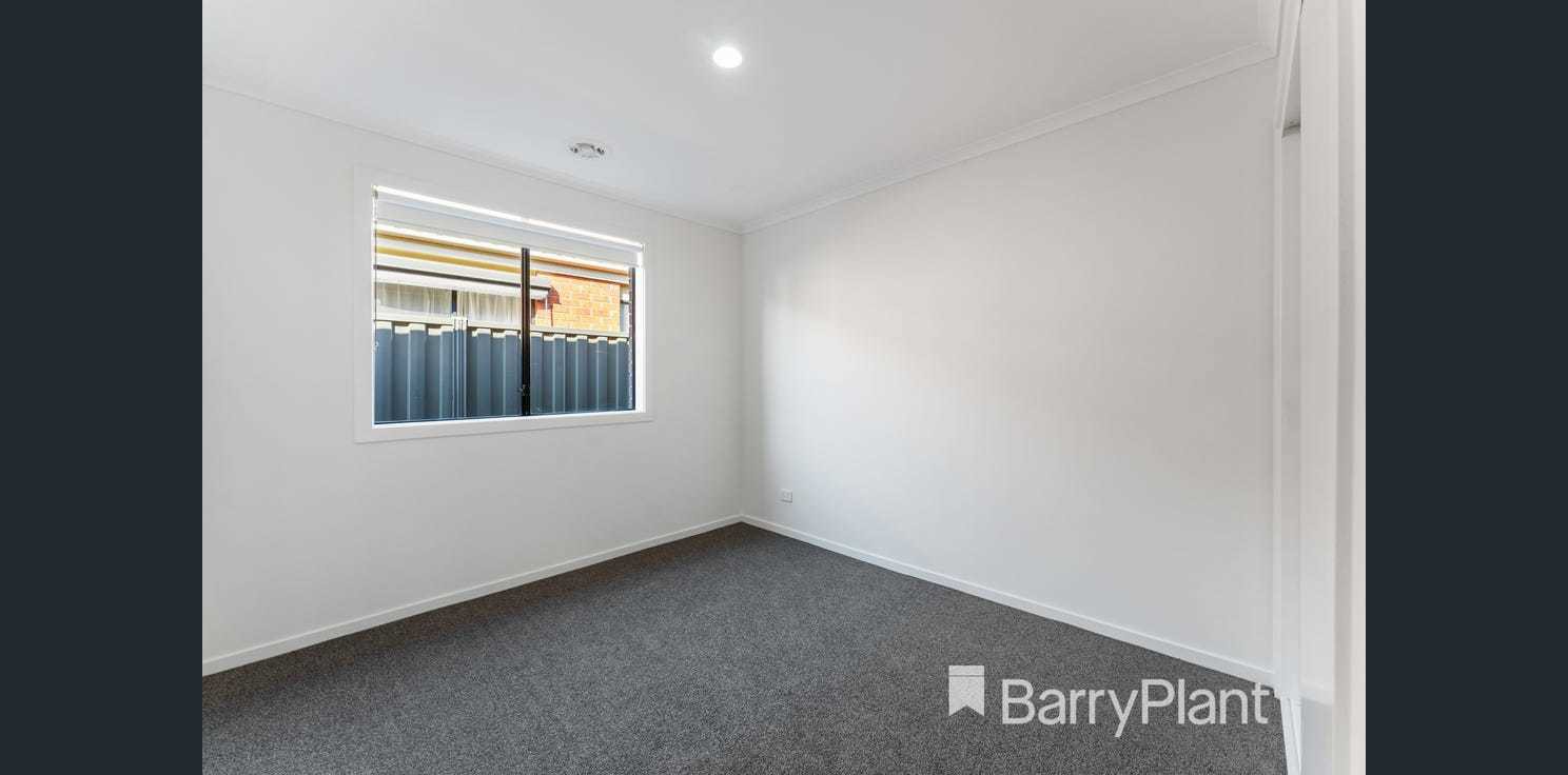 3 Morgan Crescent, Werribee, VIC 3030, Werribee - Thumbnail 6