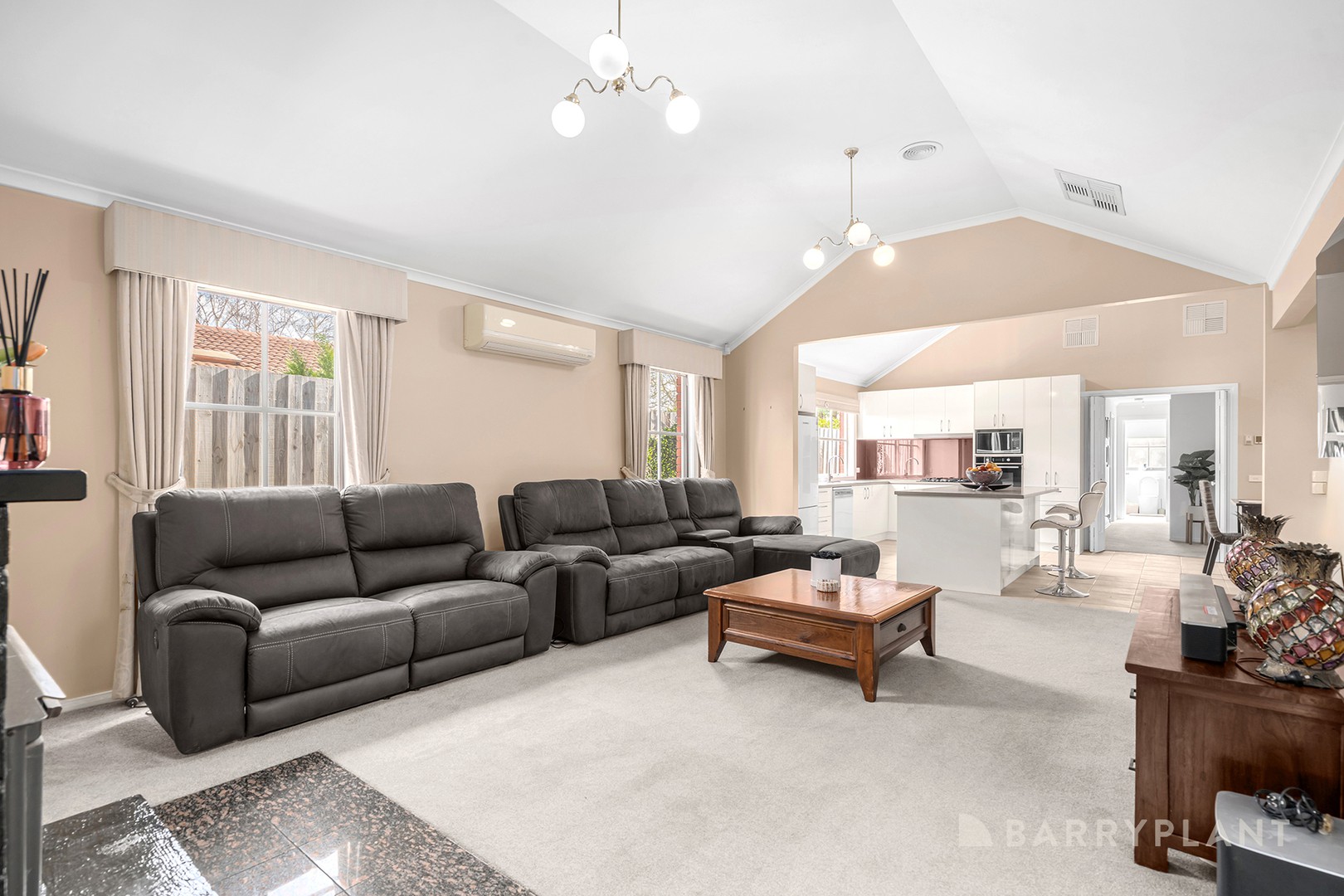 3 Natoli Court, Ferntree Gully, VIC 3156 - Thumbnail 2 - 20/08/2026