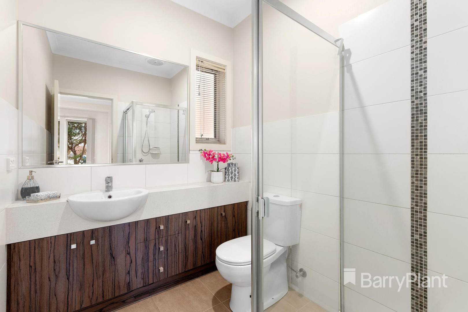 3 Nirvana Drive, South Morang, VIC 3752, South Morang - Thumbnail 6