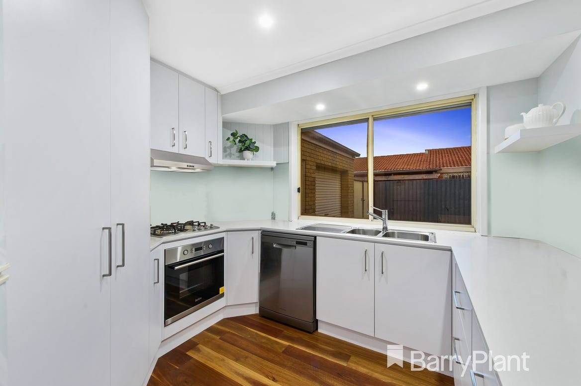 3 Noelhurst Court, Werribee, VIC 3030, Werribee - Thumbnail 5
