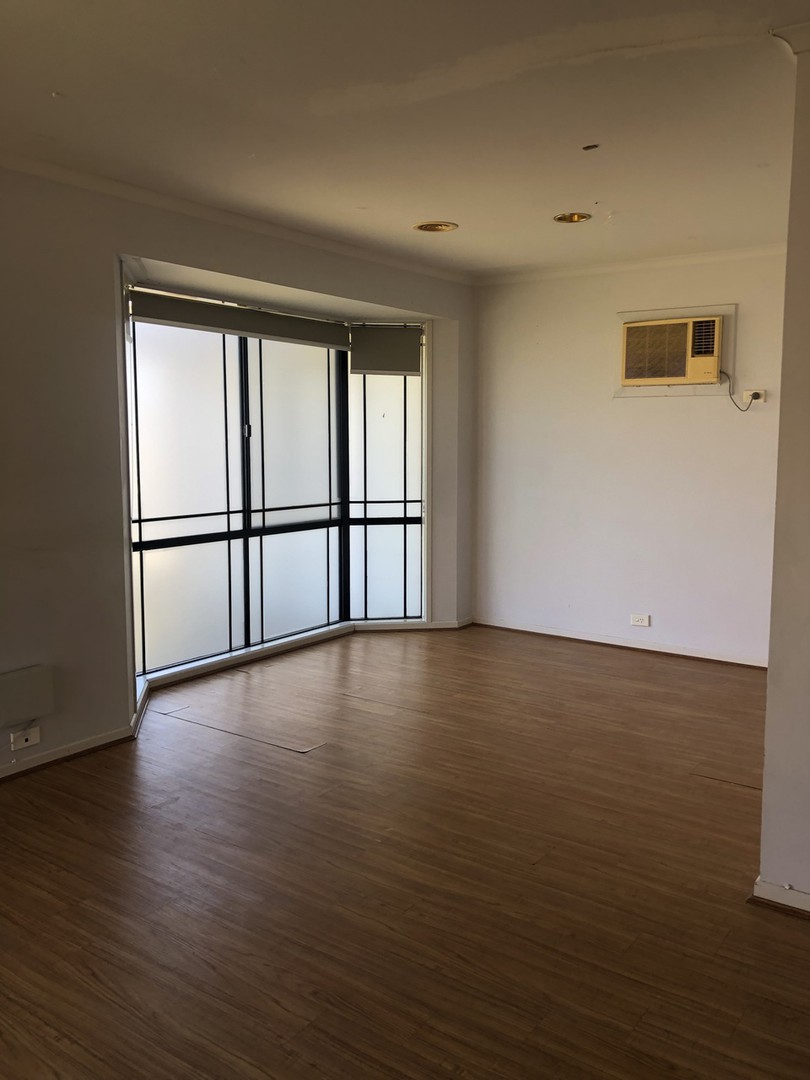 3 Nunney Court, Craigieburn, VIC 3064, Craigieburn - Thumbnail 7