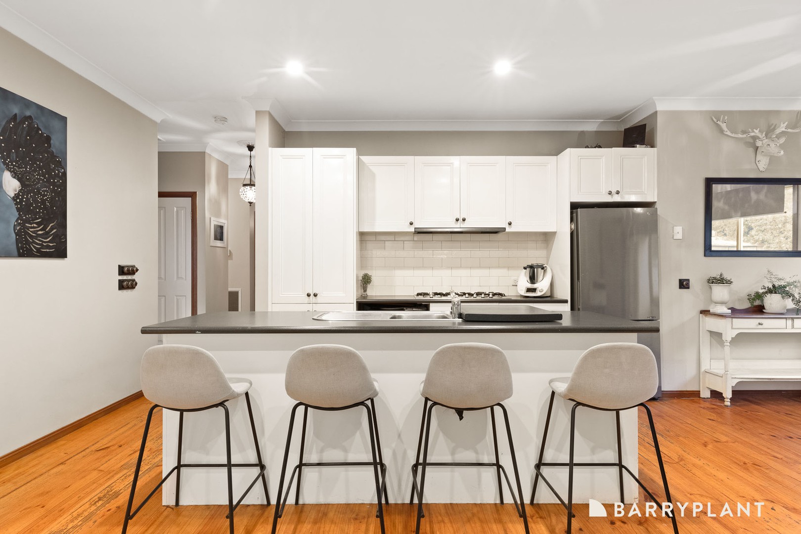 3 Oakbank Close, Berwick, VIC 3806, Berwick - Thumbnail 2