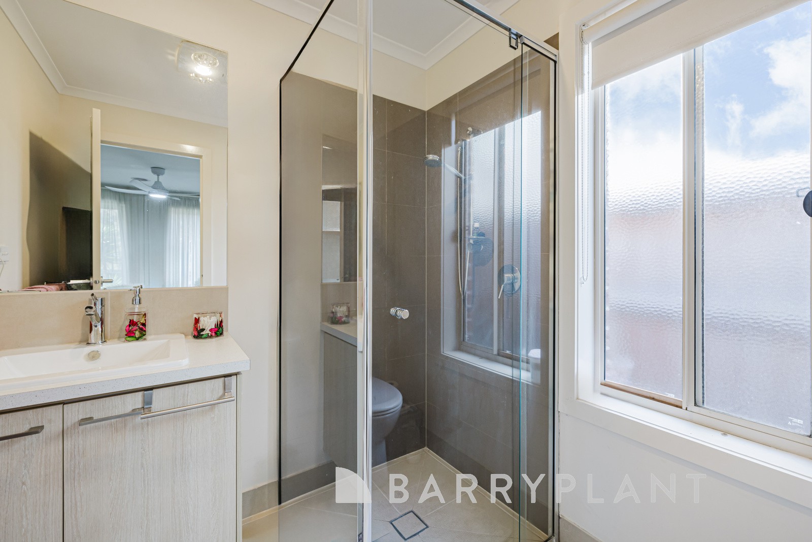 3 Oakbridge Street, Weir Views, VIC 3338, Weir Views - Thumbnail 4