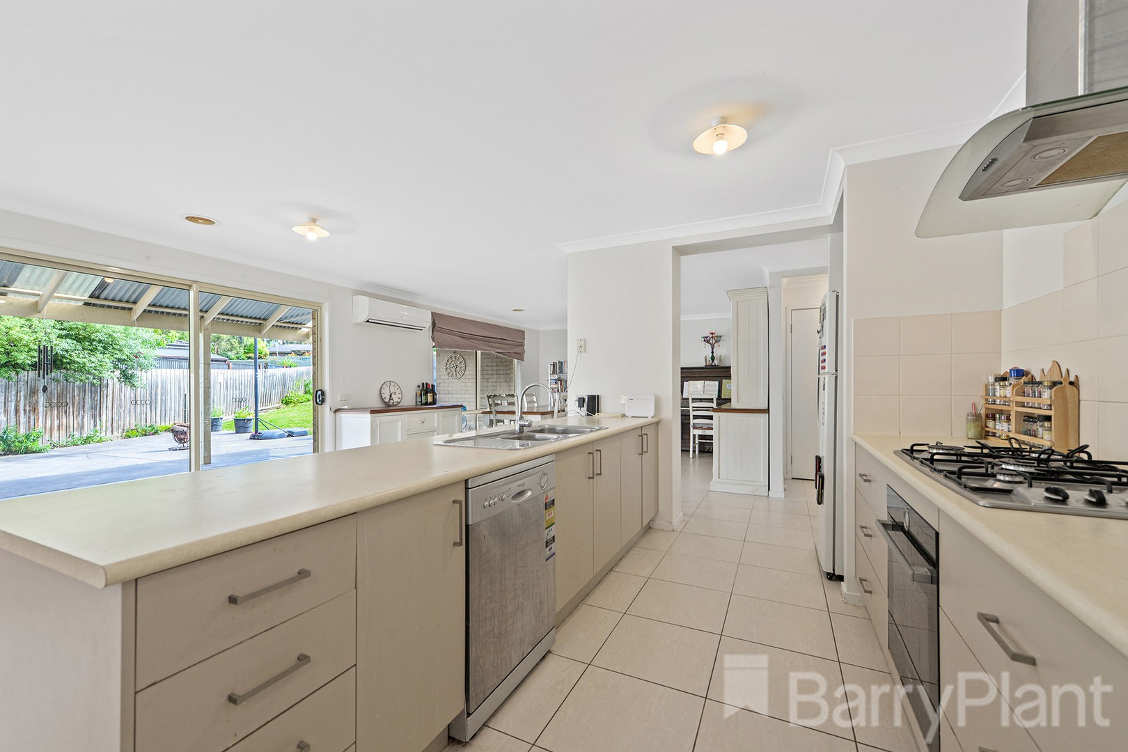 3 Oberon Place, Drouin, VIC 3818, Drouin - Thumbnail 4
