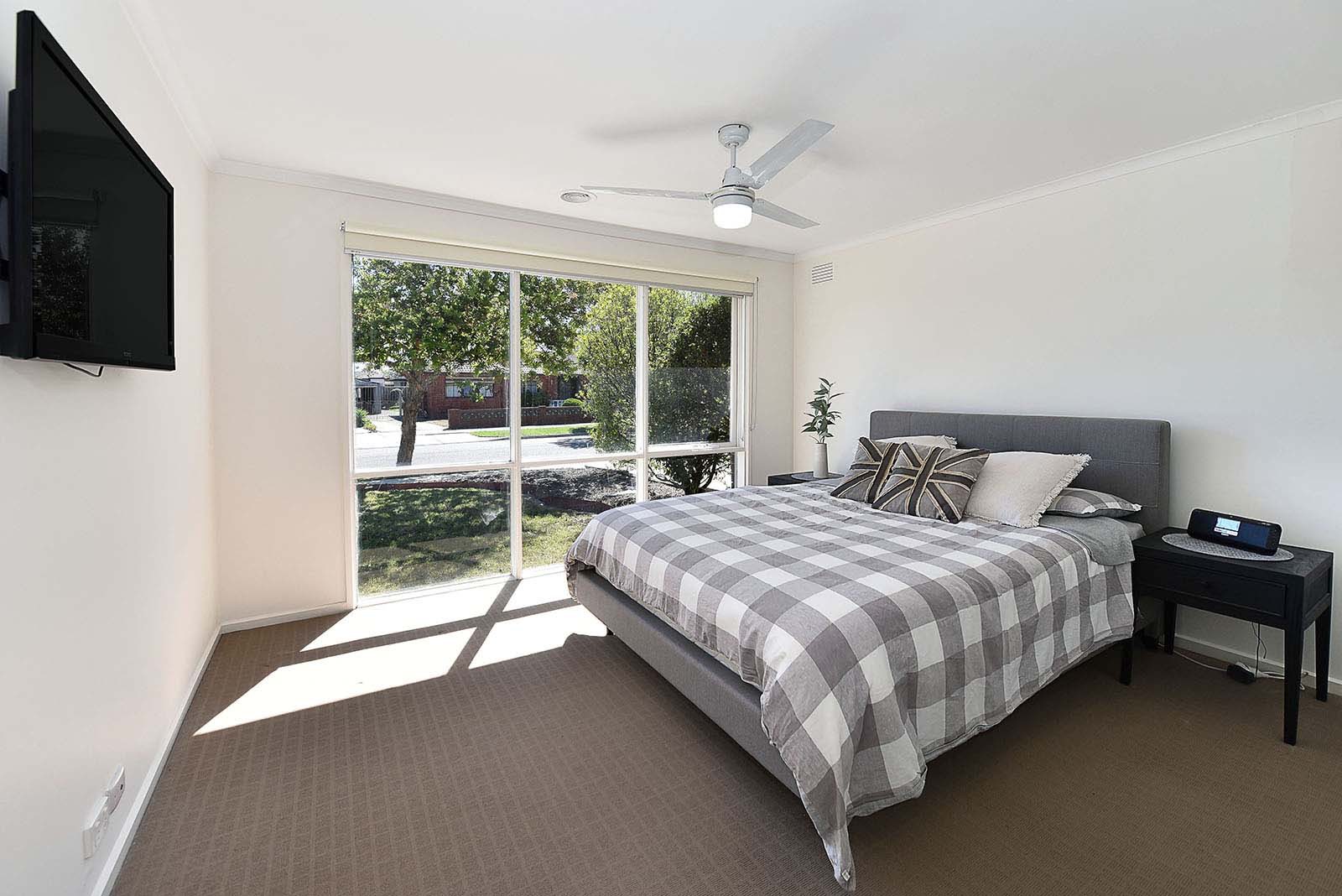 3 Oldfield Grove, Gladstone Park, VIC 3043, Gladstone Park - Thumbnail 4