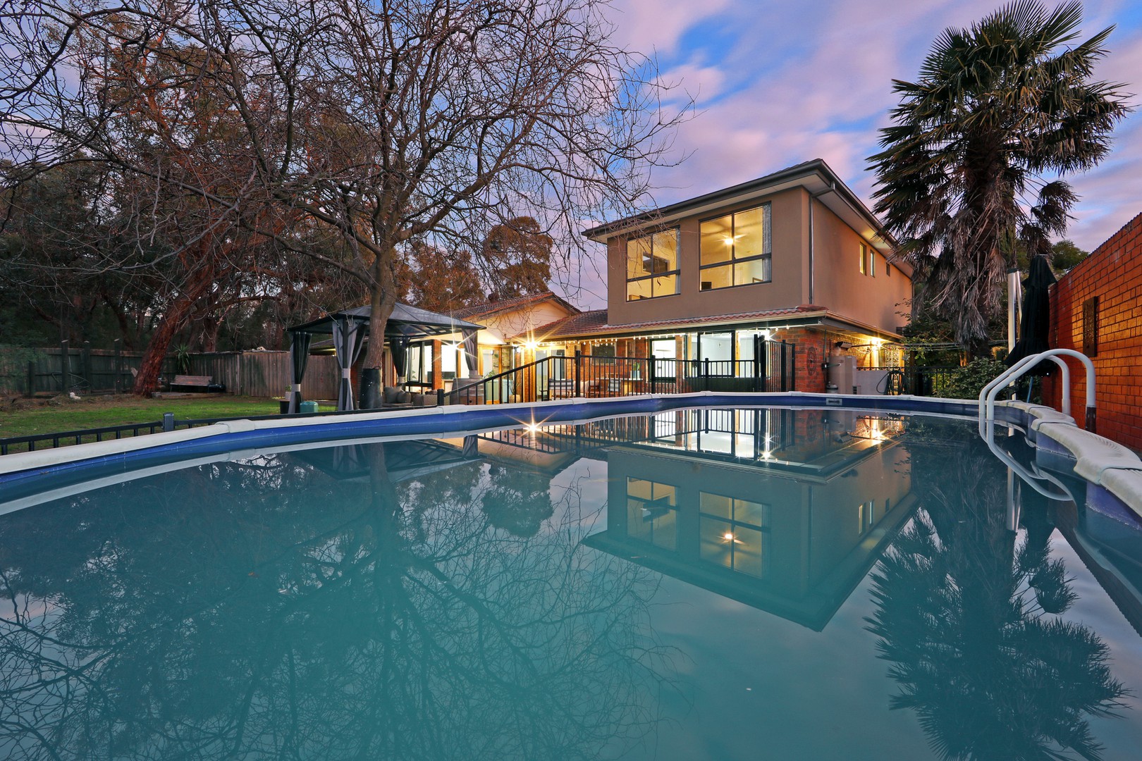 105 Coles Road, THREE BRIDGES, Three Bridges - Thumbnail 2