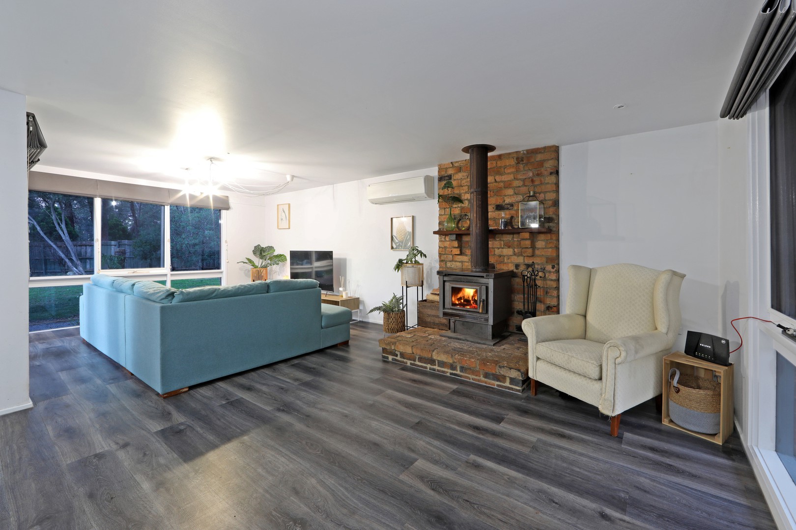 105 Coles Road, THREE BRIDGES, Three Bridges - Thumbnail 3