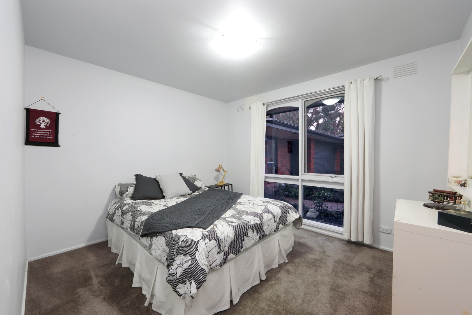 105 Coles Road, THREE BRIDGES, Three Bridges - Thumbnail 8