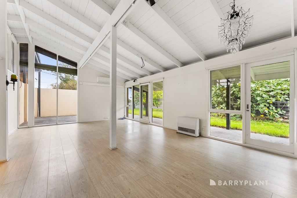 3 Orion Place, Doncaster East, VIC 3109 - Thumbnail 2 - 15/04/2024