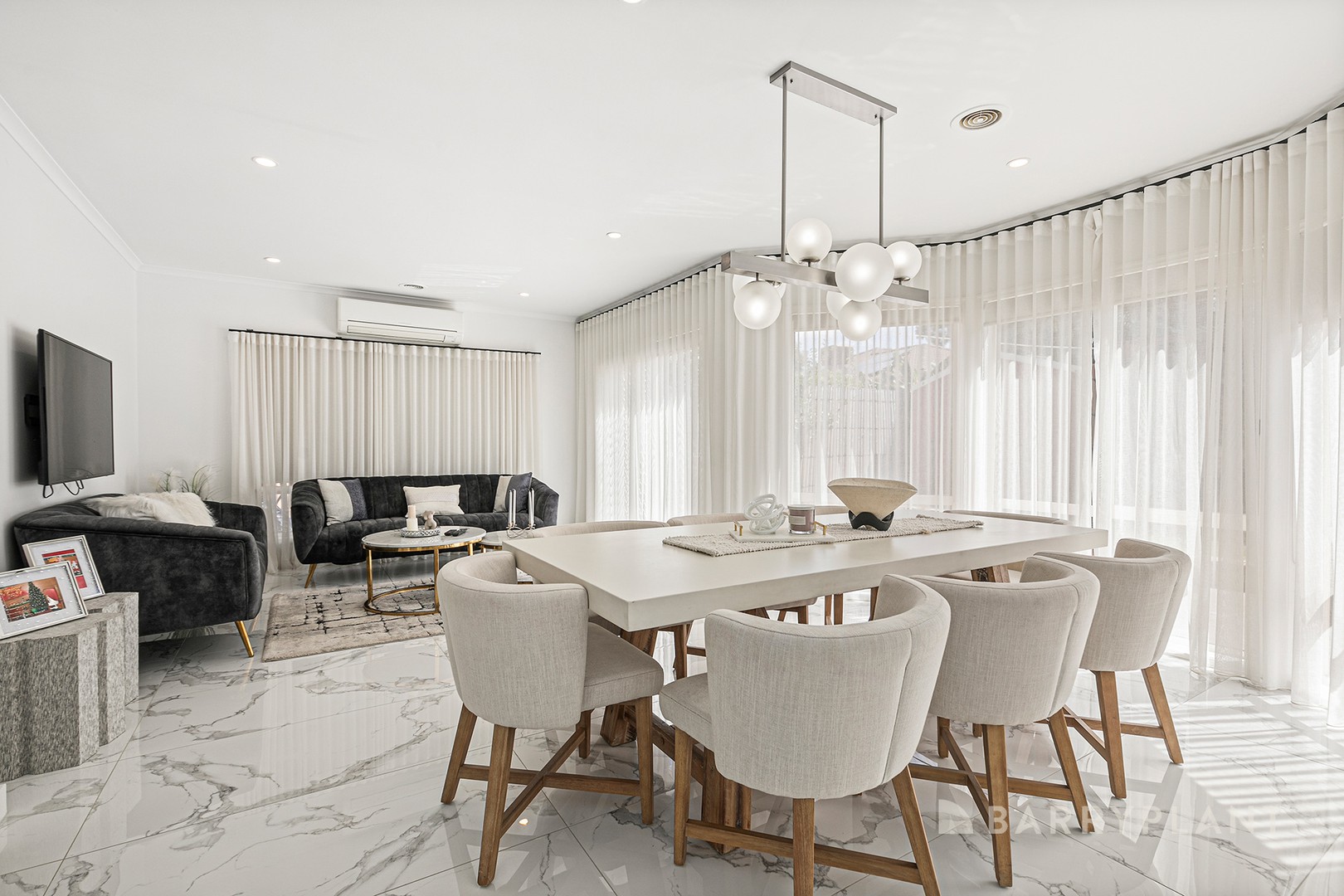 3 Overbank Street, Roxburgh Park, VIC 3064 - Thumbnail 2 - 06/02/2025