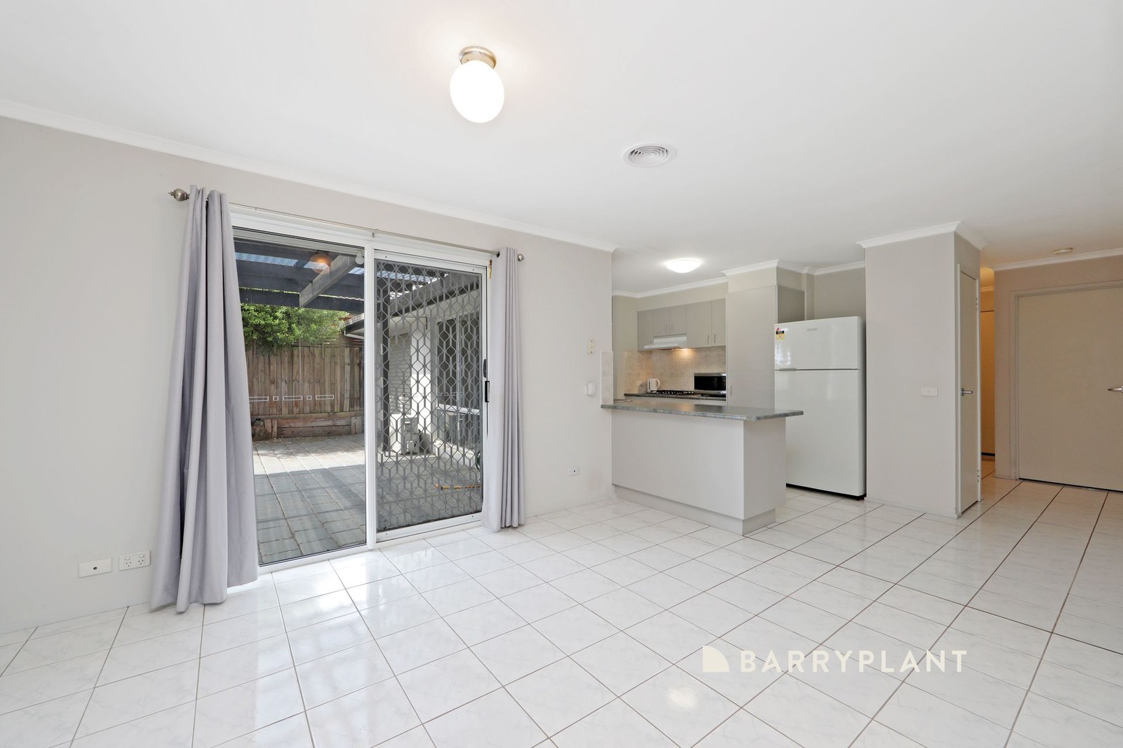 3 Overton Close, Rowville, VIC 3178, Rowville - Thumbnail 6
