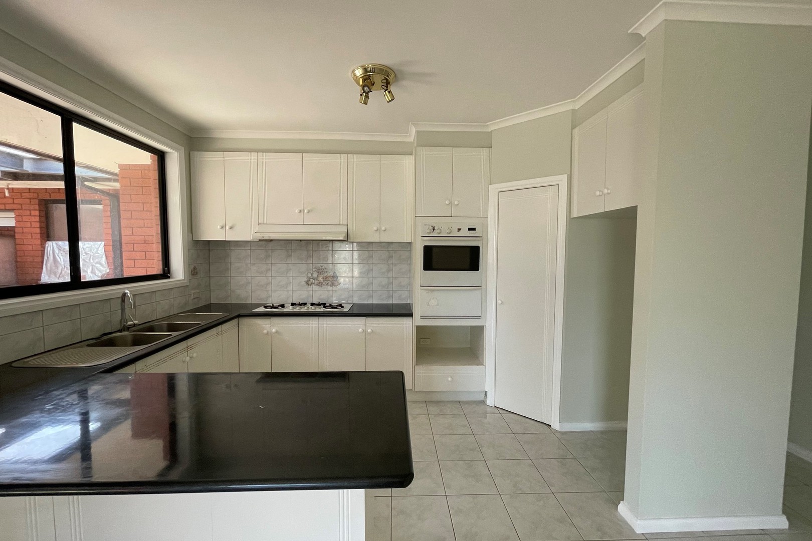 3 Pacific Place, Taylors Lakes, VIC 3038, Taylors Lakes - Thumbnail 4