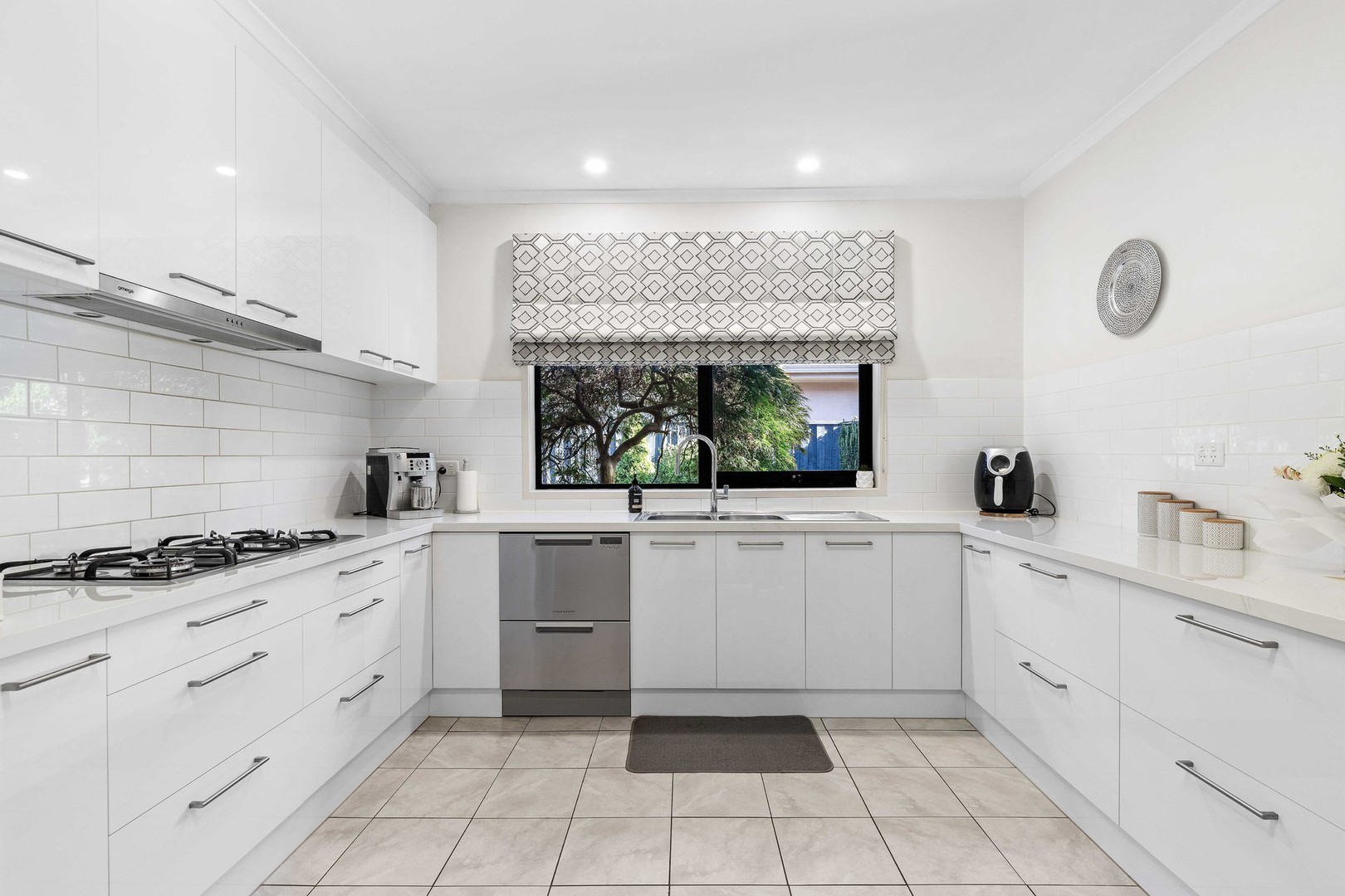 3 Panamuna Avenue, Taylors Lakes, VIC 3038, Taylors Lakes - Thumbnail 8