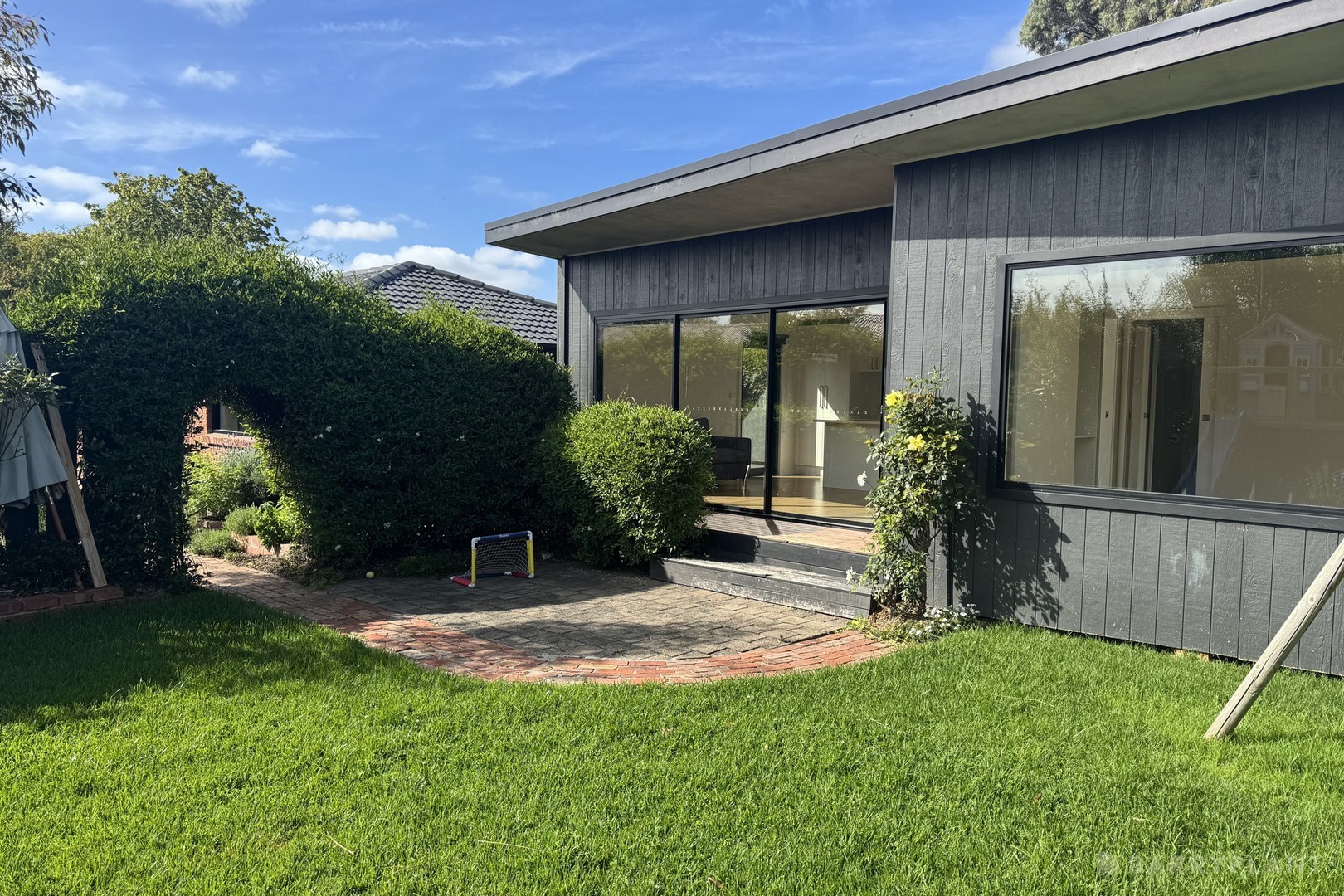 3 Pato Place, Noble Park North, VIC 3174 - Thumbnail 1 - 12/12/2025