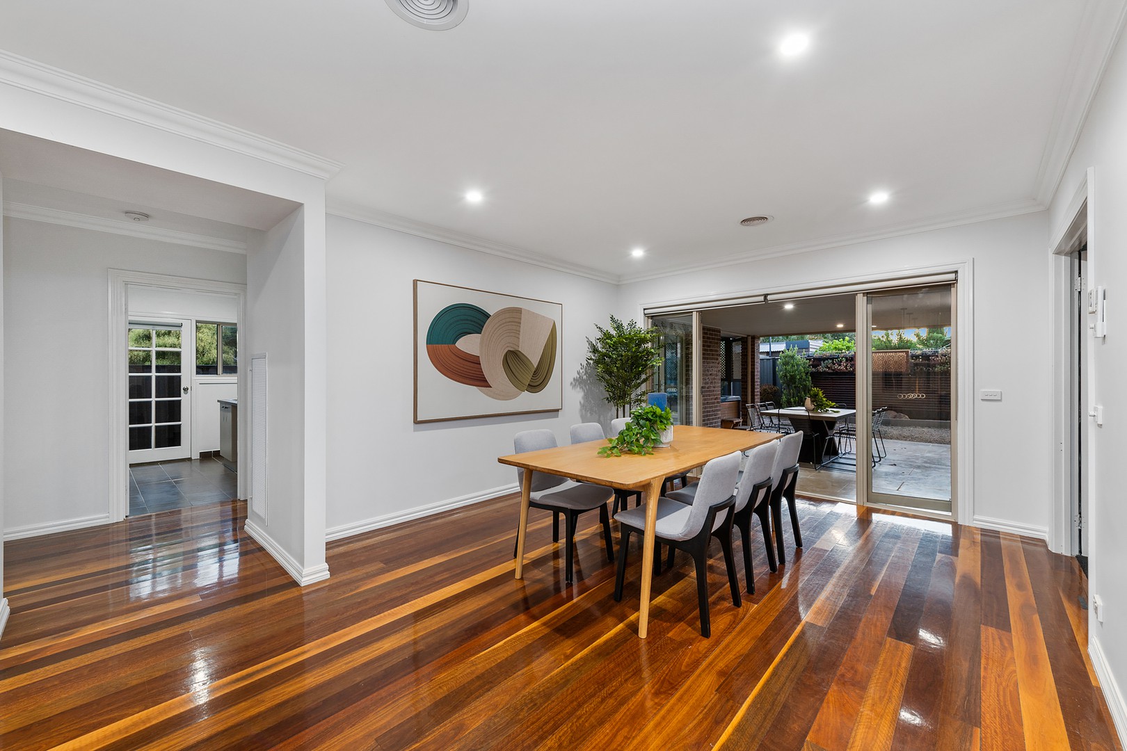 3 Pembury Way, Hillside, VIC 3037, Hillside - Thumbnail 7