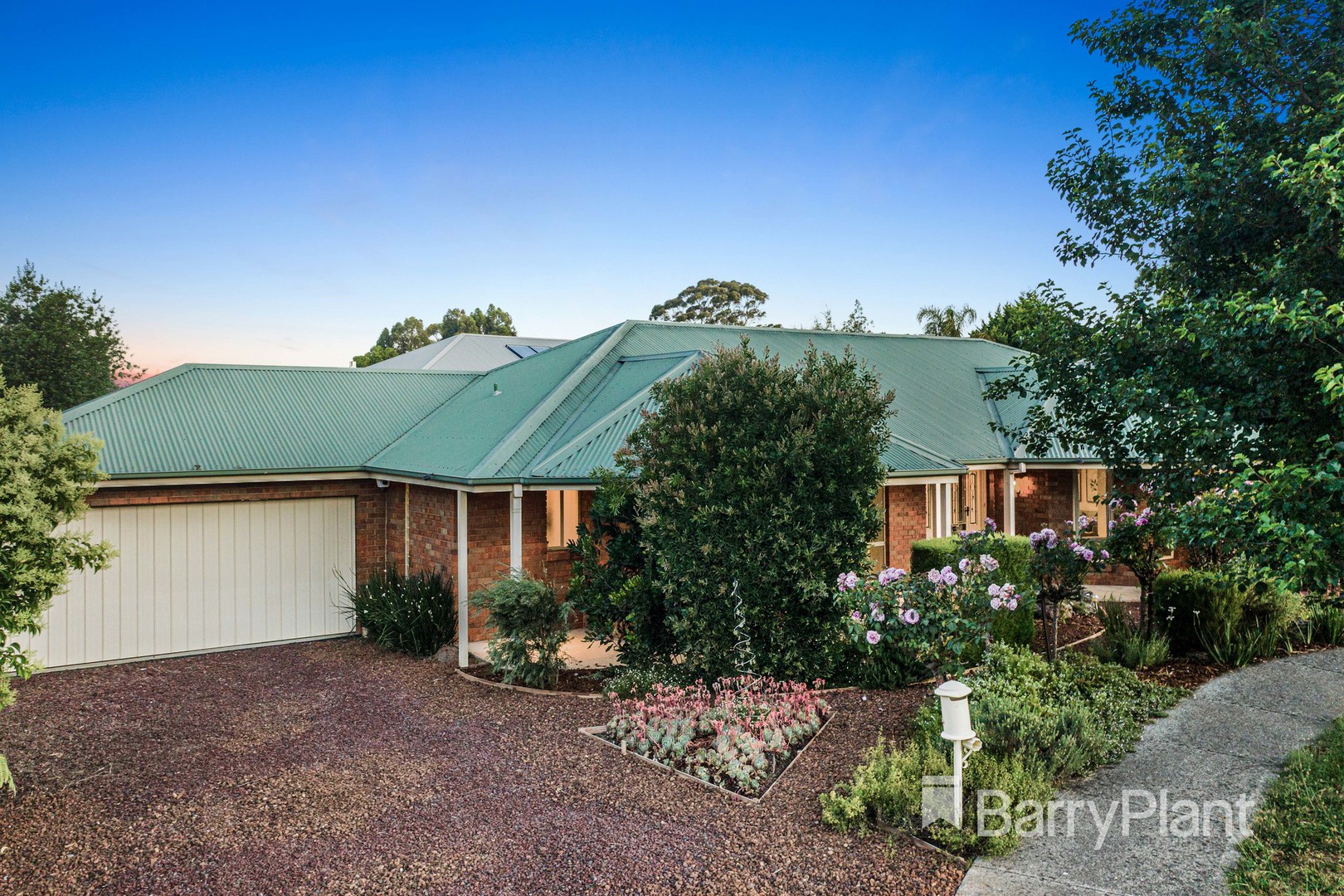3 Pinot Place, Yarra Glen, VIC 3775, Yarra Glen - Thumbnail 2