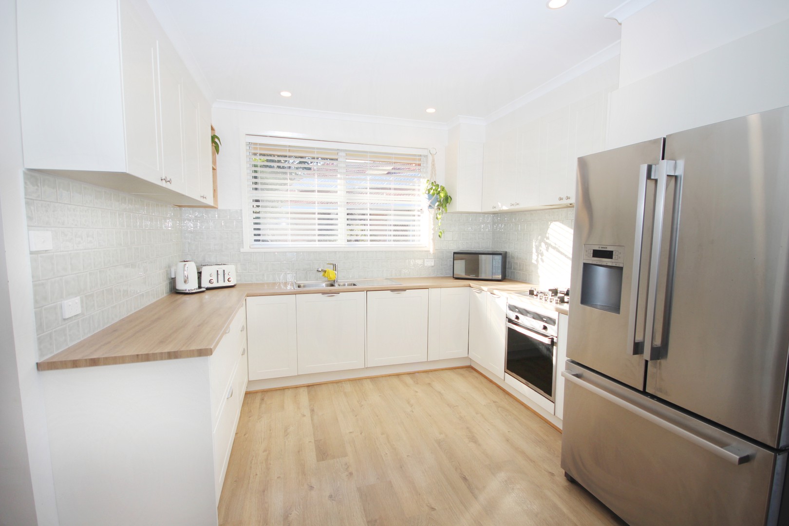 3 Pluto Court, Newcomb, VIC 3219, Newcomb - Thumbnail 2